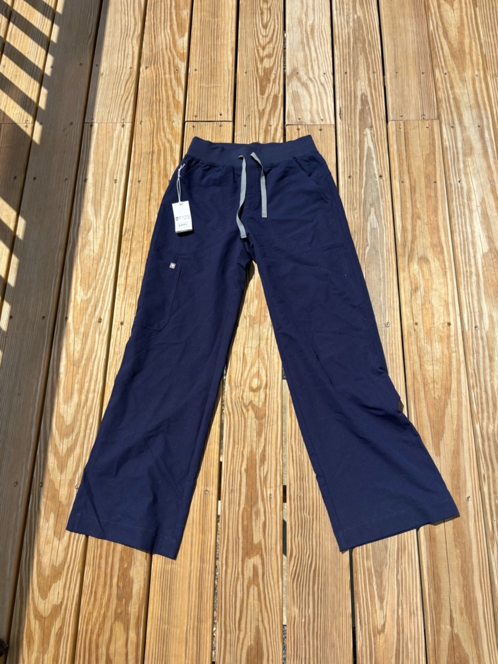 NWT Figs Isabel Wide Leg Scrubs Navy